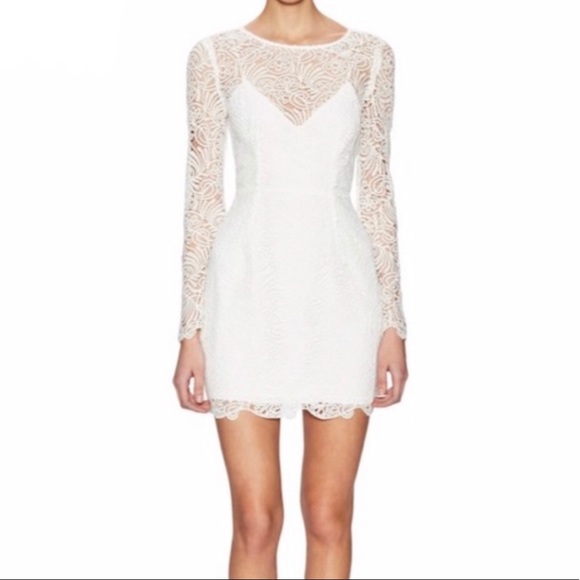 Stylestalker Dresses & Skirts - Stylestalker White Lace Bodycon Dress -Size S NWT